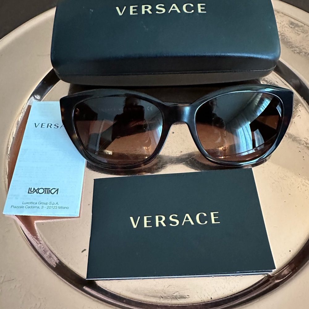 Versace Cat Eye Sunglasses 4343 108/13